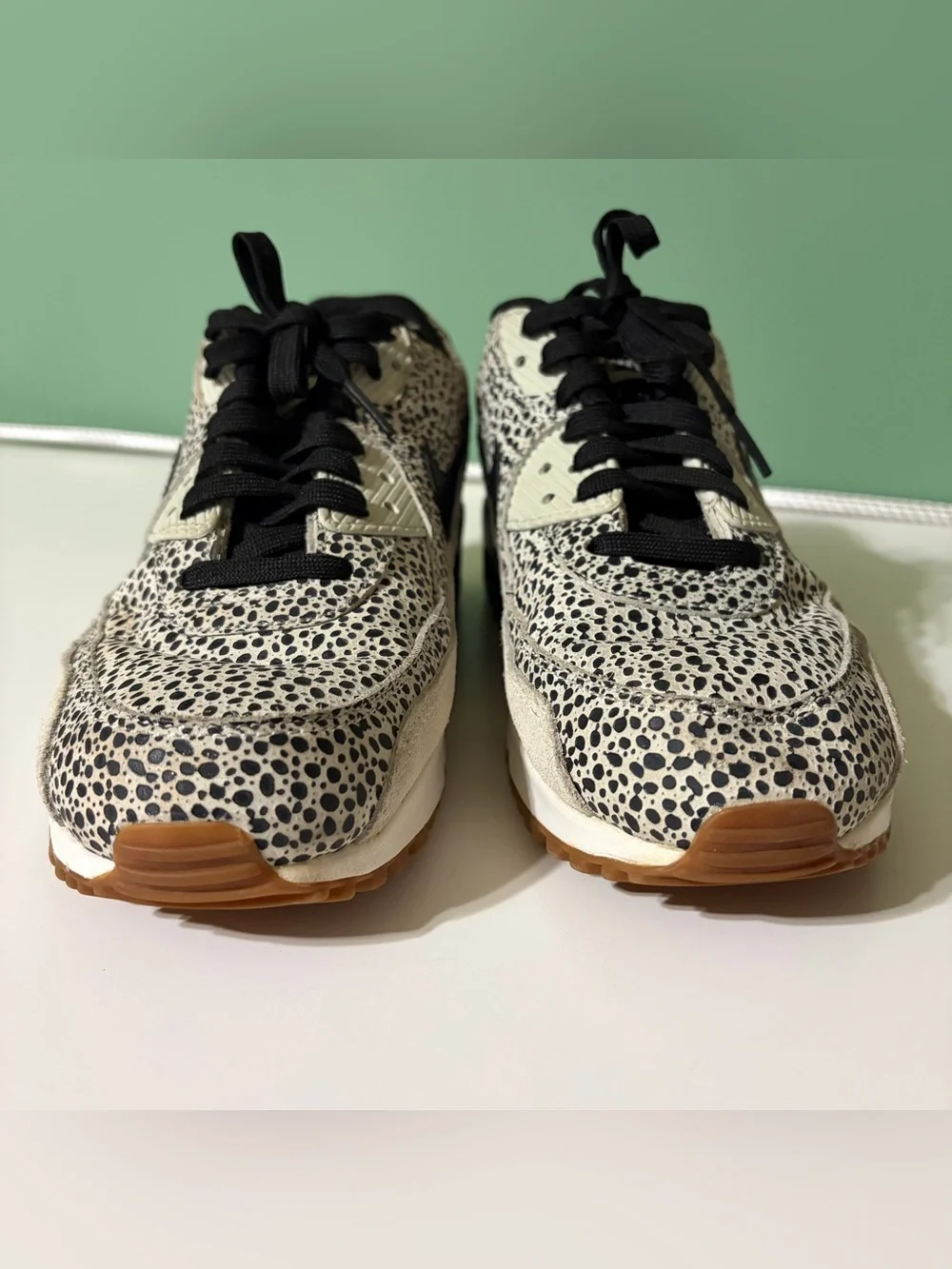 Nike Women’s Air Max Safari Dot Print Sneakers in Black and Cream Size 9.5